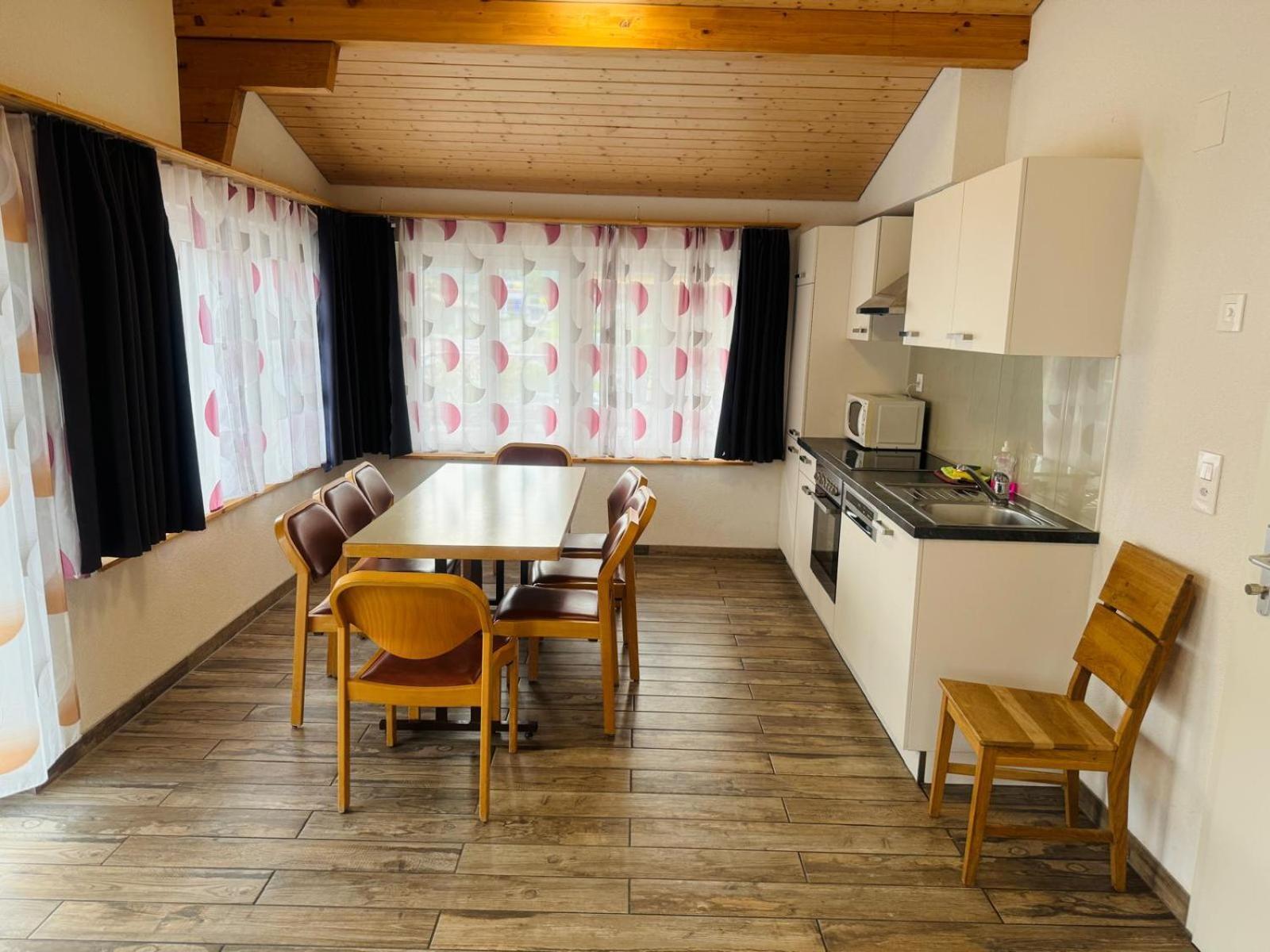 Swiss Chalet Holidays Ringgenberg Exterior photo